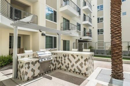 Paradise Cozysuites With Pool And Jacuzzi 11 Apartamento