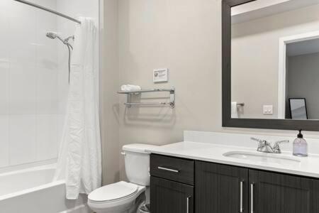 Paradise Cozysuites With Pool And Jacuzzi 11 *