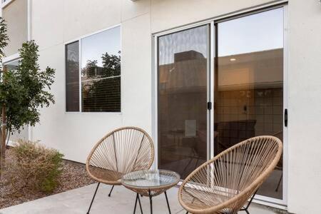 Paradise Cozysuites With Pool And Jacuzzi 11 * Phoenix